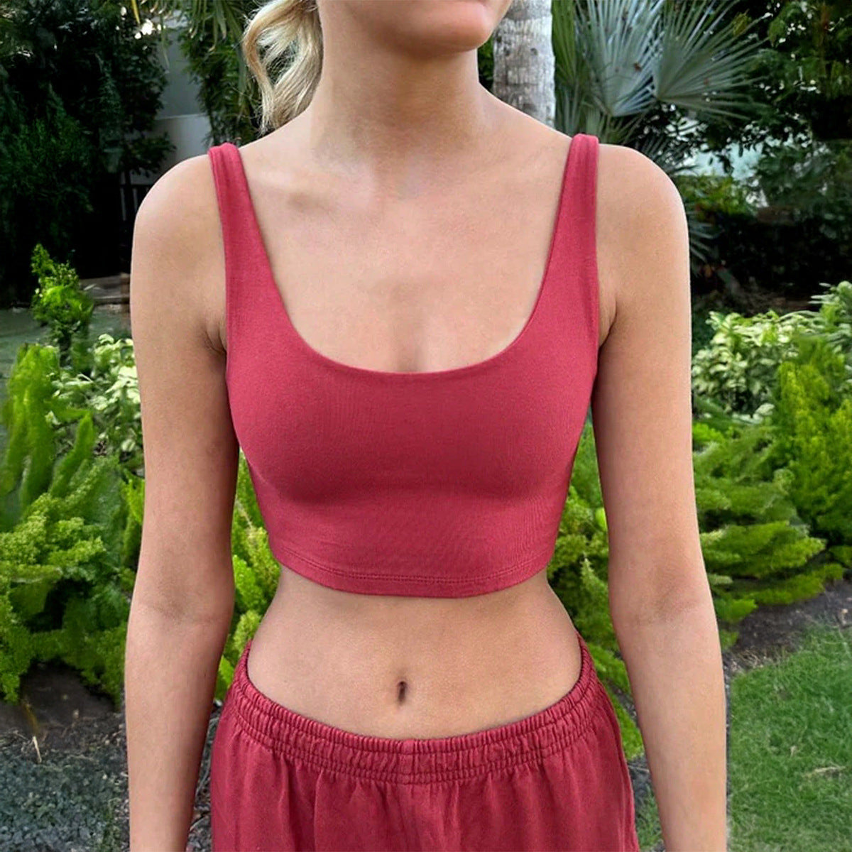 Sports style small suspender high bounce vest